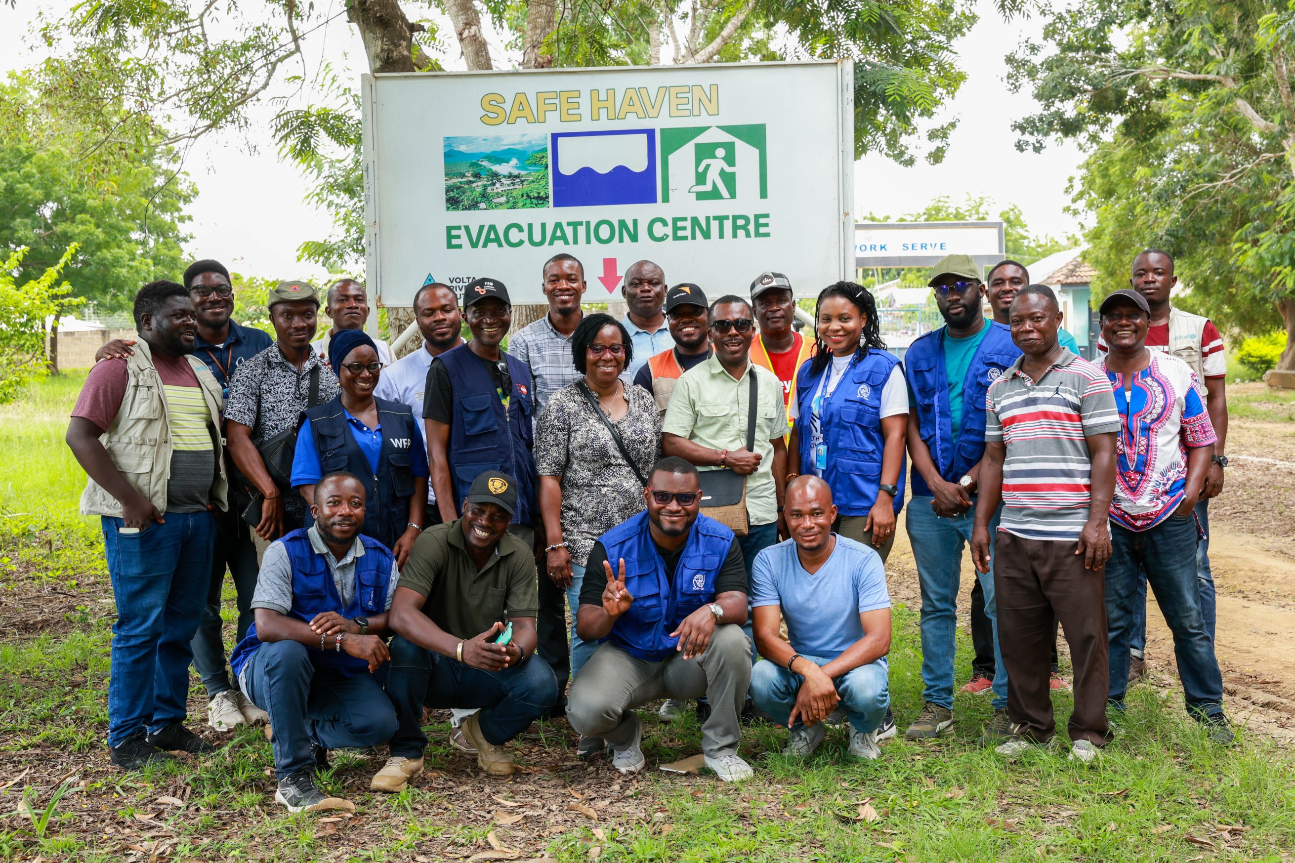 BasicNeeds-Ghana team at the Volta flood evacuation centre